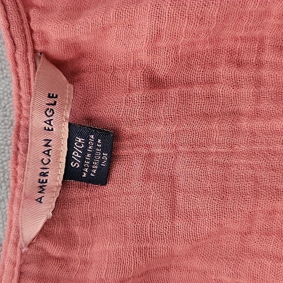 American Eagle Ruffles Top - Picture 3 of 8